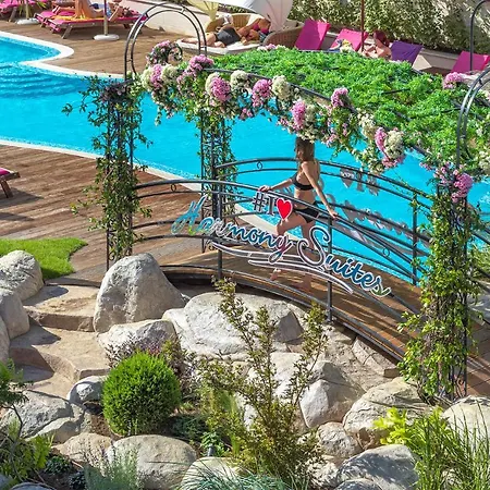 Harmony Suites Saint Vlas Aparthotel 4*