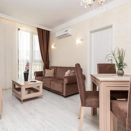 Aparthotel Harmony Suites Saint Vlas
