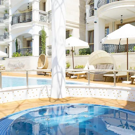 Harmony Suites Saint Vlas Apart-hotel