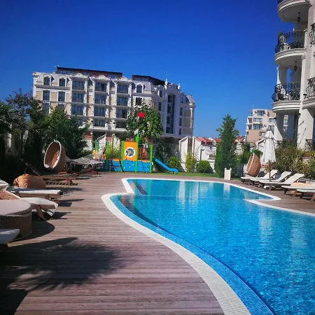 Harmony Suites Saint Vlas Aparthotel 4*